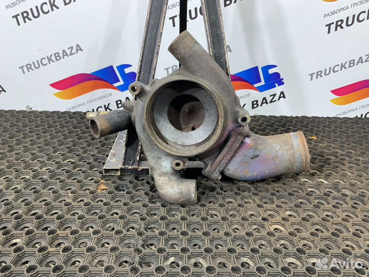 Корпус водяного насоса Renault Magnum