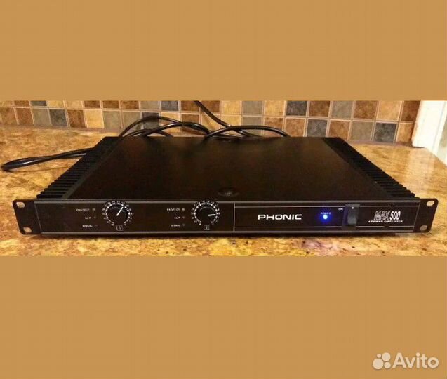 Усилитель мощности Phonic Max 500