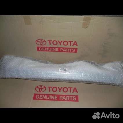 Молдинг ф53121-0k060 Toyota Hilux