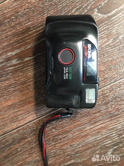 Пленочный фотоаппарат