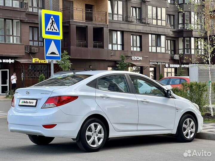 Hyundai Solaris 1.6 AT, 2014, 137 000 км