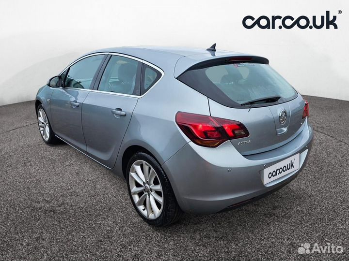 Разбор на запчасти Opel Astra J 2010 A16XER