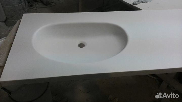Столешницы из искусственного камня