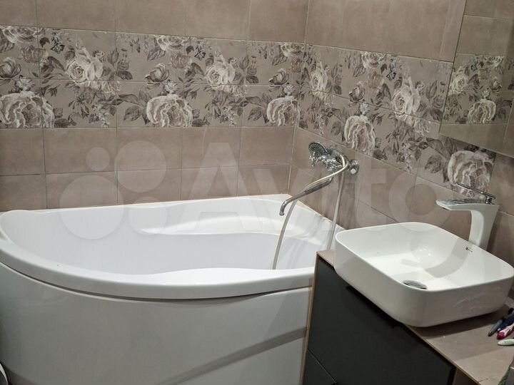 Комната 15 м² в 1-к., 9/17 эт.