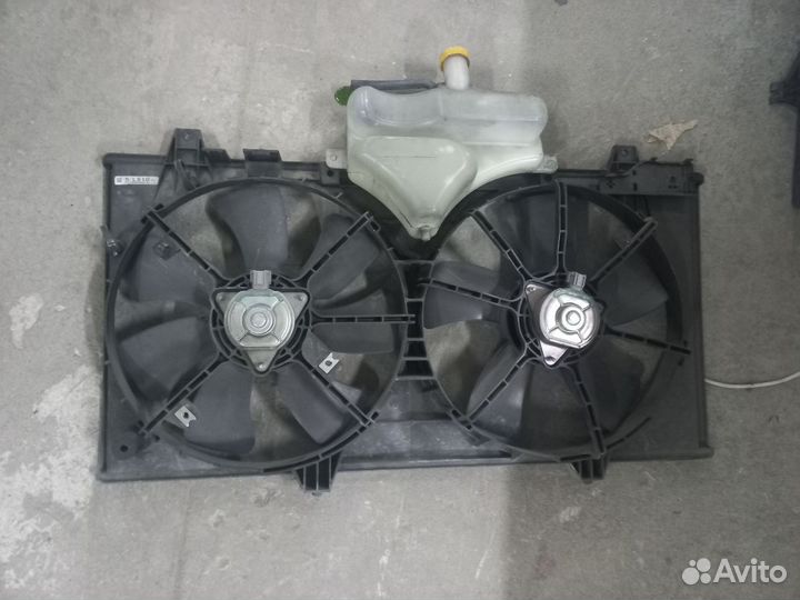 Диффузор радиатора Mazda 6 GH 2,5