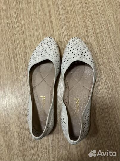 Балетки кожаные белые размер 37