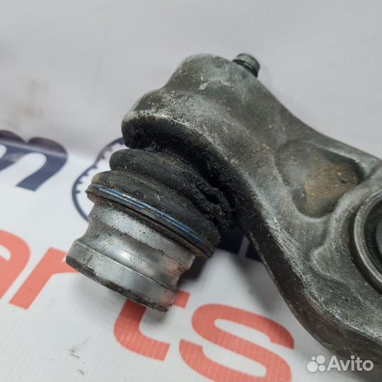 Рычаг нижний передний правый Audi Q5 8R 2013