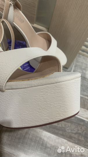 Босоножки размер 37.5