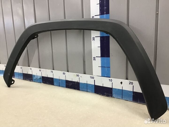 Накладка переднего крыла правого Toyota RAV 4 2018