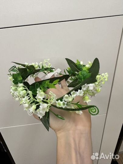 Венок из ландыша детский