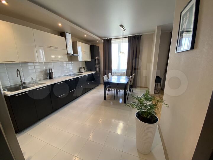 2-к. квартира, 87,1 м², 10/19 эт.