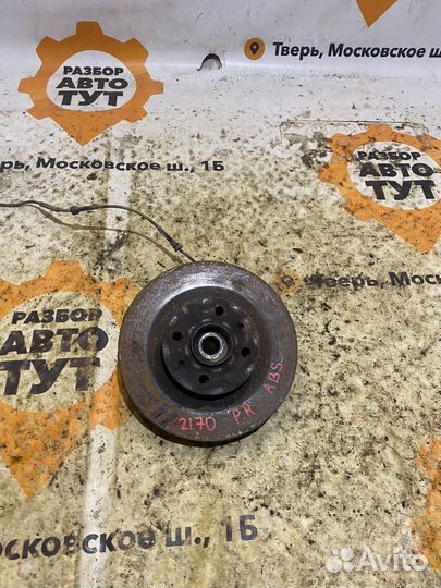 Правы поворотный кулак в сборе Лада Приора под ABS