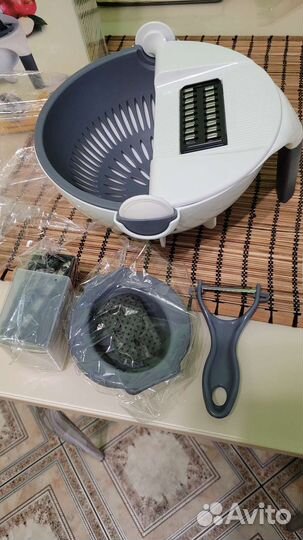 Многофункциональная овощерезка с 7 насадками