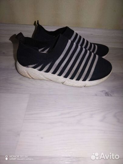 Кроссовки для девочки