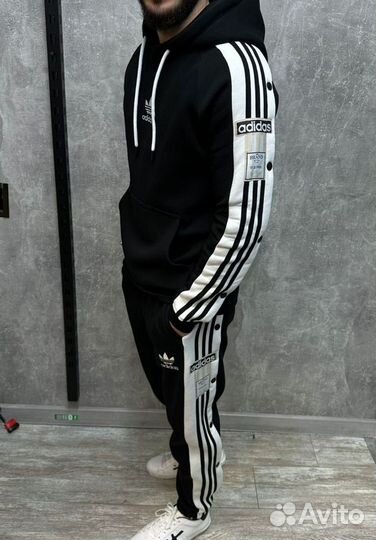 Спортивный костюм adidas adibreak