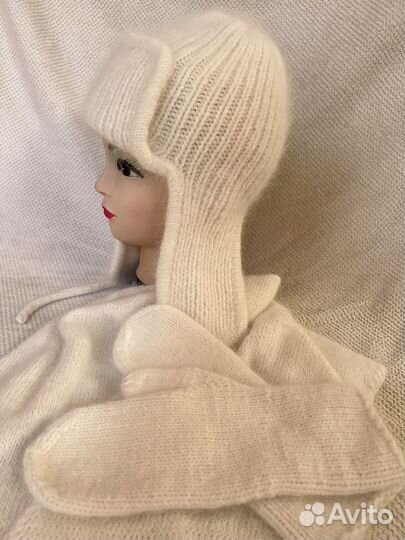 Вязаная шапка из пуха норки ручной работы