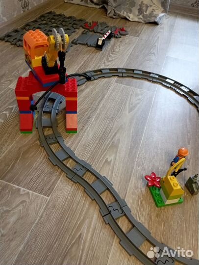 Lego duplo большой поезд
