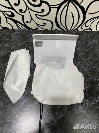 Пылесос TNL Speed Wind белый 30W