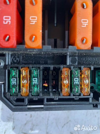 Блок предохранителей Bmw 5 E60 M57D30 306D3 2006