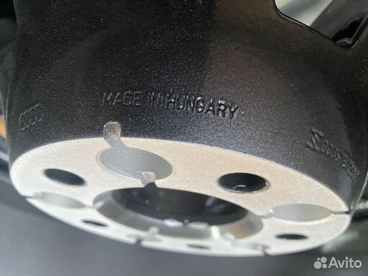 Оригинальные колеса на Audi Q8 / Q7 4M R19