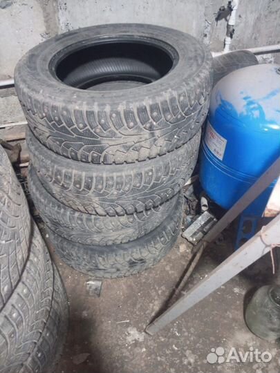 Nokian Tyres Hakkapeliitta 5 215/65 R16