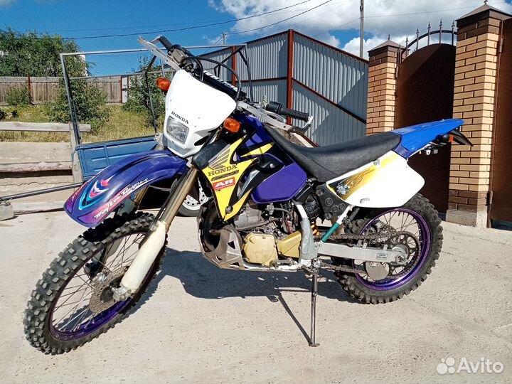 Honda CRM250AR