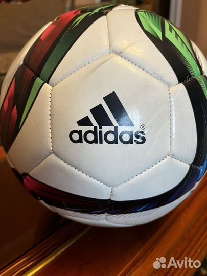 Спортивные мячи