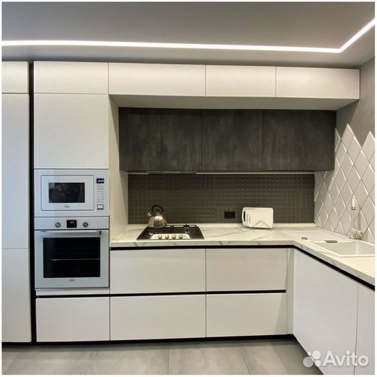 Кухня на заказ угловая и прямая