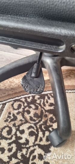 Компьютерное кресло