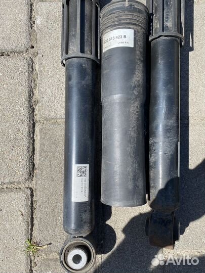 Задние амортизаторы на Шкода octavia 2018 г.в