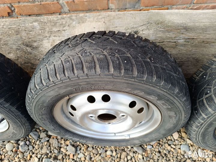 Gislaved Nord Frost 200 165/70 R13 31N