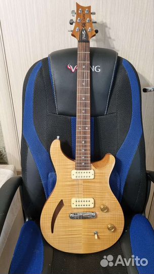 Prs se custom semi-hollow
