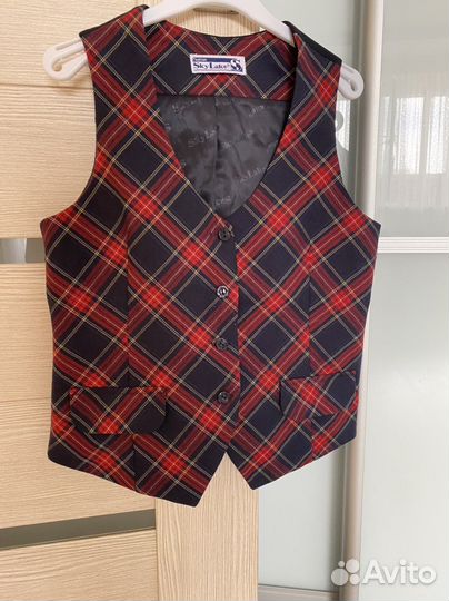 Жилет школьный для девочки