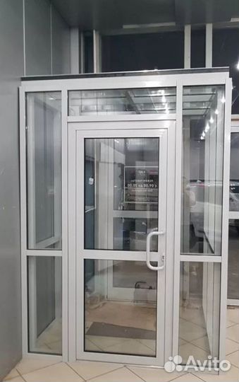 Дверь алюминиевая (входная группа)