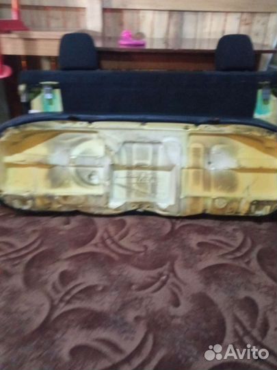 Задний диван logan