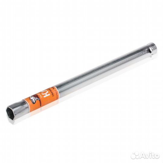 Ключ свечной трубчатый с резиновым фиксатором 16*2