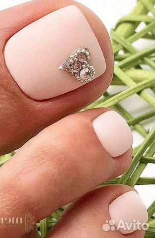 Педикюр Титановая нить Онихолизис Вросший ноготь