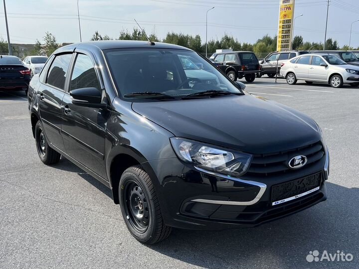 LADA Granta 1.6 МТ, 2023