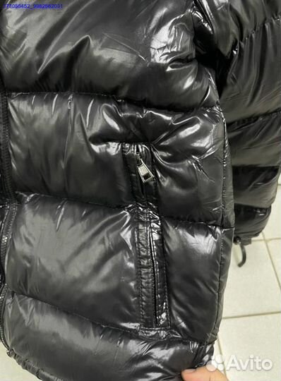 Куртка Moncler с NFC