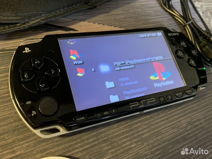 Sony PSP 2008 Piano Black 32gb 7500 игр (комплект)