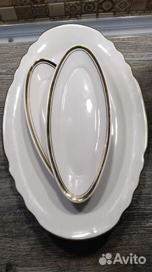 Большое блюдо и 2 селедочницы Дулево