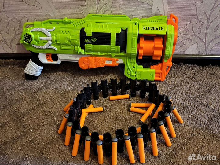 Бластер nerf zombie strike