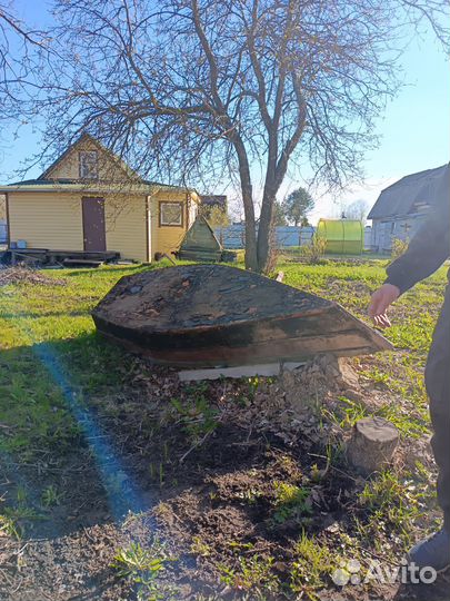 Лодка деревянная бу