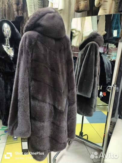 Шуба норковая 48-52. Премиум. Новая. 100 см