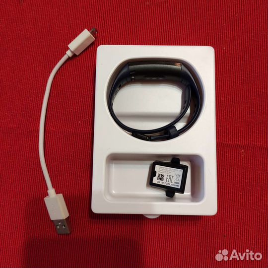 Фитнес браслет honor band 5