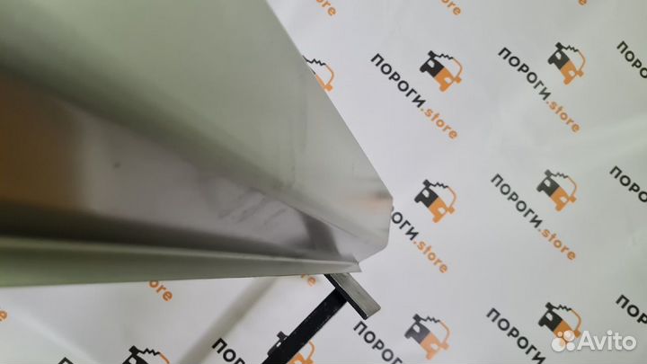 Кузовной порог левый Ford Focus 2