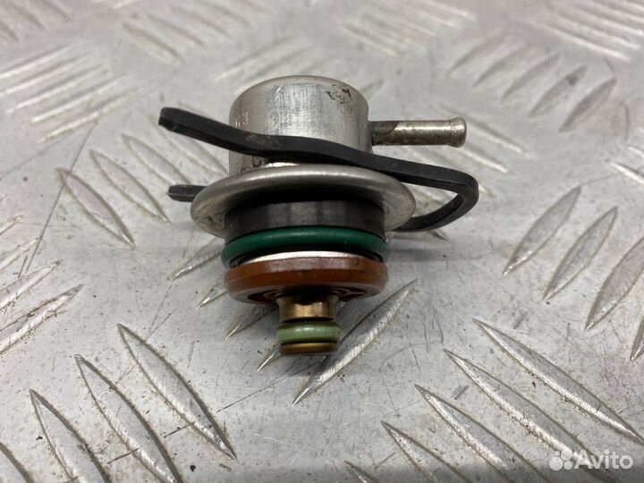 Б/У Регулятор давления топлива Audi A6 С5 ALF 2.4