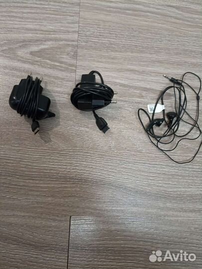 Зарядное устройство на кнопочные телефоны