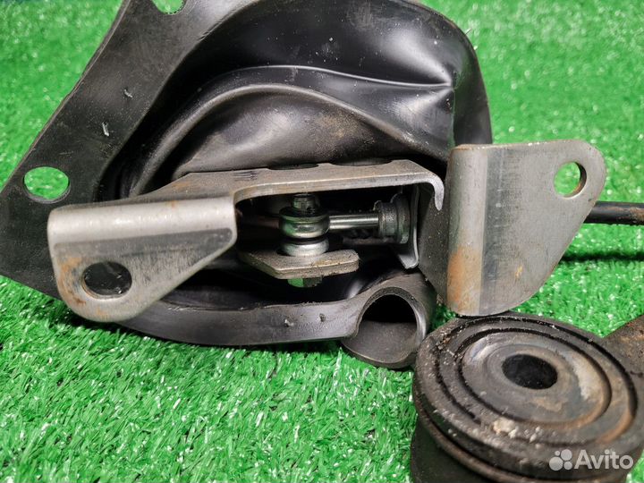 Кулиса пониженной передачи на Subaru Outback