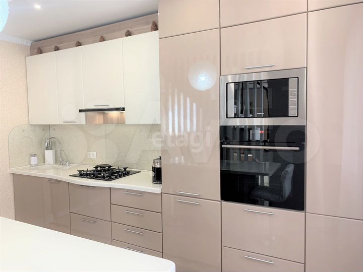 4-к. квартира, 106,1 м², 5/6 эт.